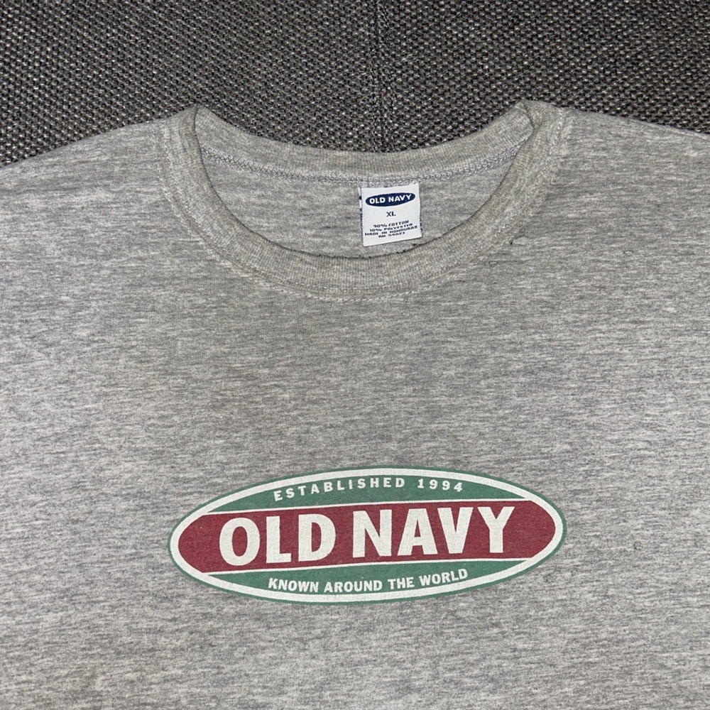 Rare 90s Old Navy Gray Distressed Surf Skate T-Shirt